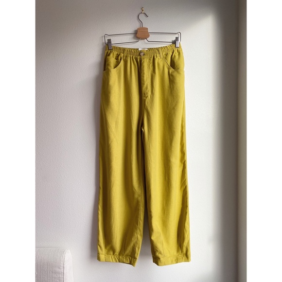 L.F. Markey Fergus Trouser // Pistachio Linen - Picture 6 of 16